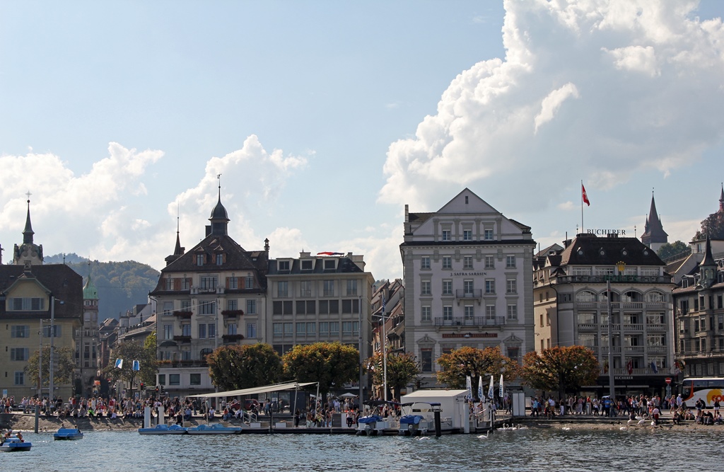 Buildings and Boat Rental on North Bank